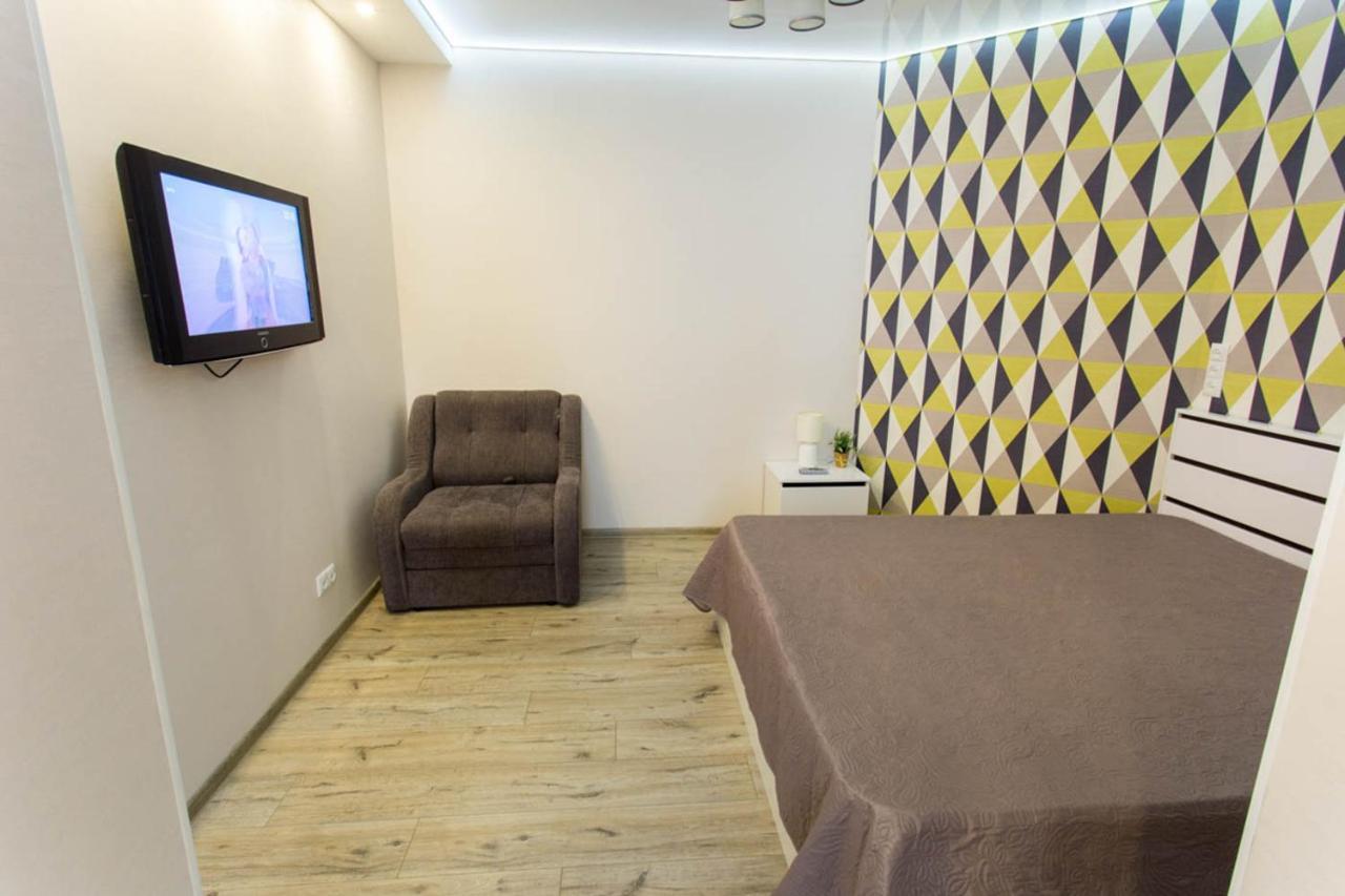 New Apartments In The City Center - Kuznechna Str. 26/2 Kharkiv Bagian luar foto