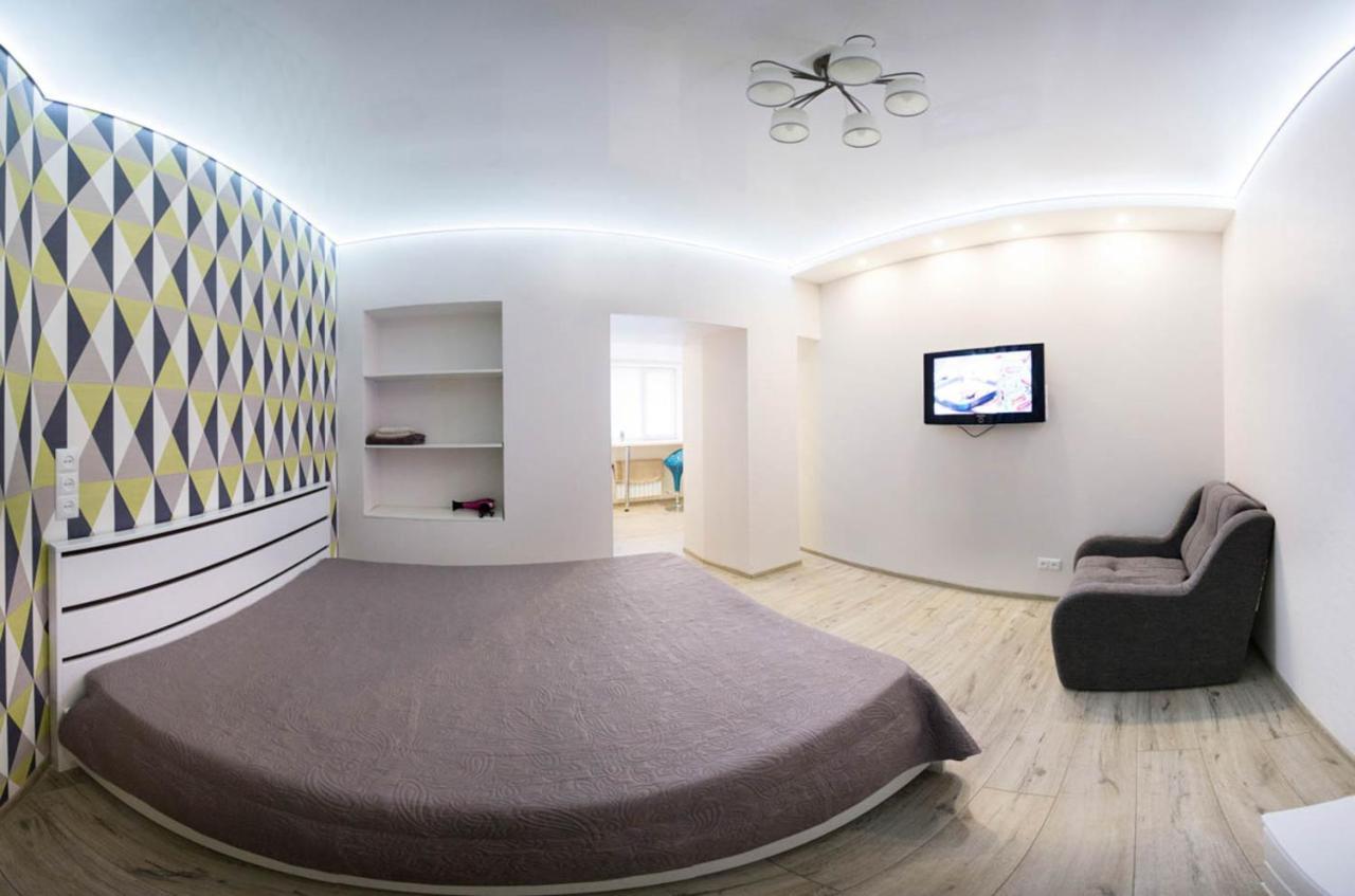 New Apartments In The City Center - Kuznechna Str. 26/2 Kharkiv Bagian luar foto